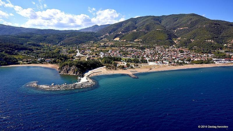 Cosy House Stratoni Chalkidiki 300M From Beach ภายนอก รูปภาพ